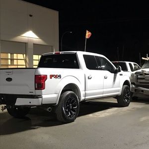 Meet your Posher, Spencer